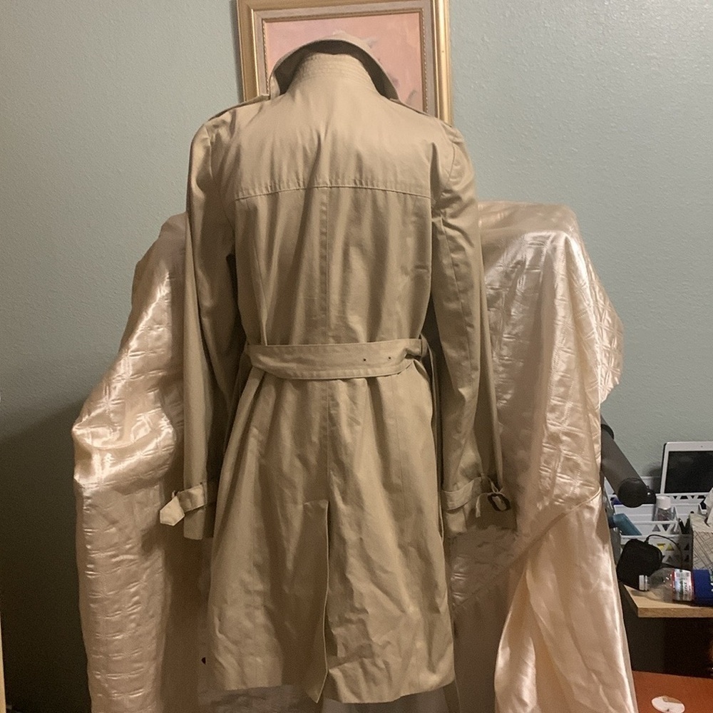 banana republic gorgeous trenchcoat - Picture 4 of 12